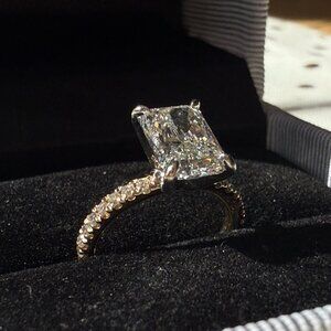 Certified 2.01ct Radiant Brilliant Cut Diamond Engagement with Appraisal